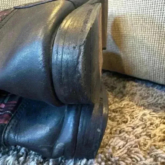 COACH CHRISSI BLACK LEATHER WITH MONOGRAM LOGO PLAID EQUESTRIAN BOOTS SIZE 8.5 - Picture 8 of 10